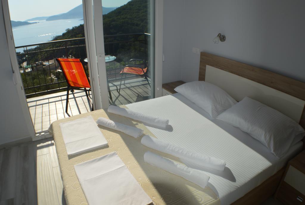 Apartments Mm Sveti Stefan Exterior foto